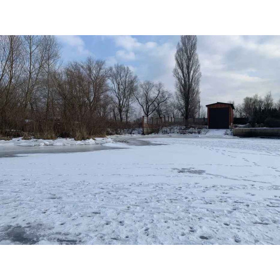 Ексклюзивна земельна ділянка 12 соток на першій лінії від води!
