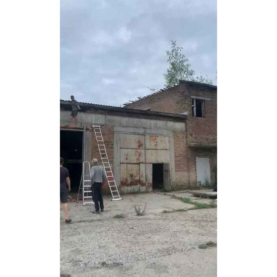 Промзона в селі Жукин, Київська область 1700 м².